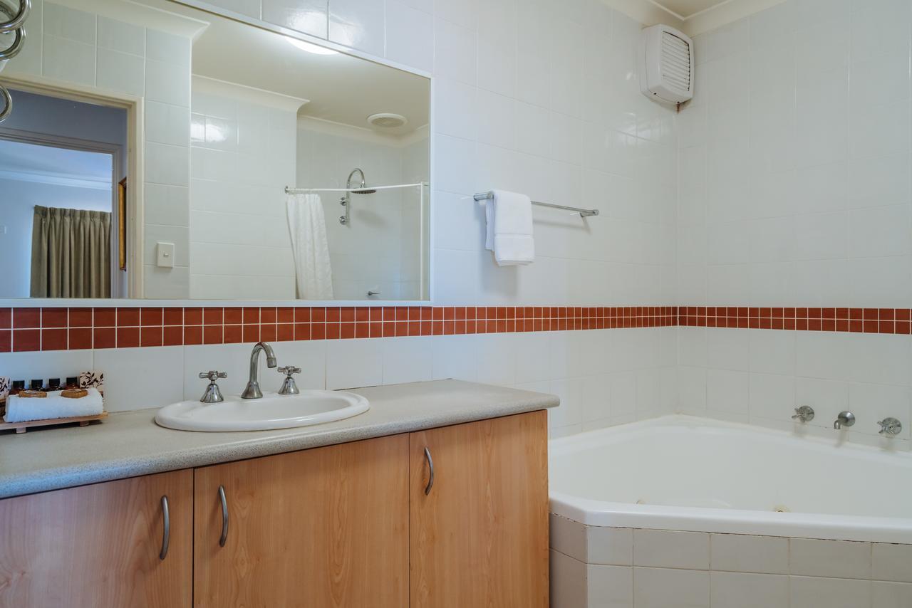 Canning Bridge Auto Lodge Перт Екстер'єр фото