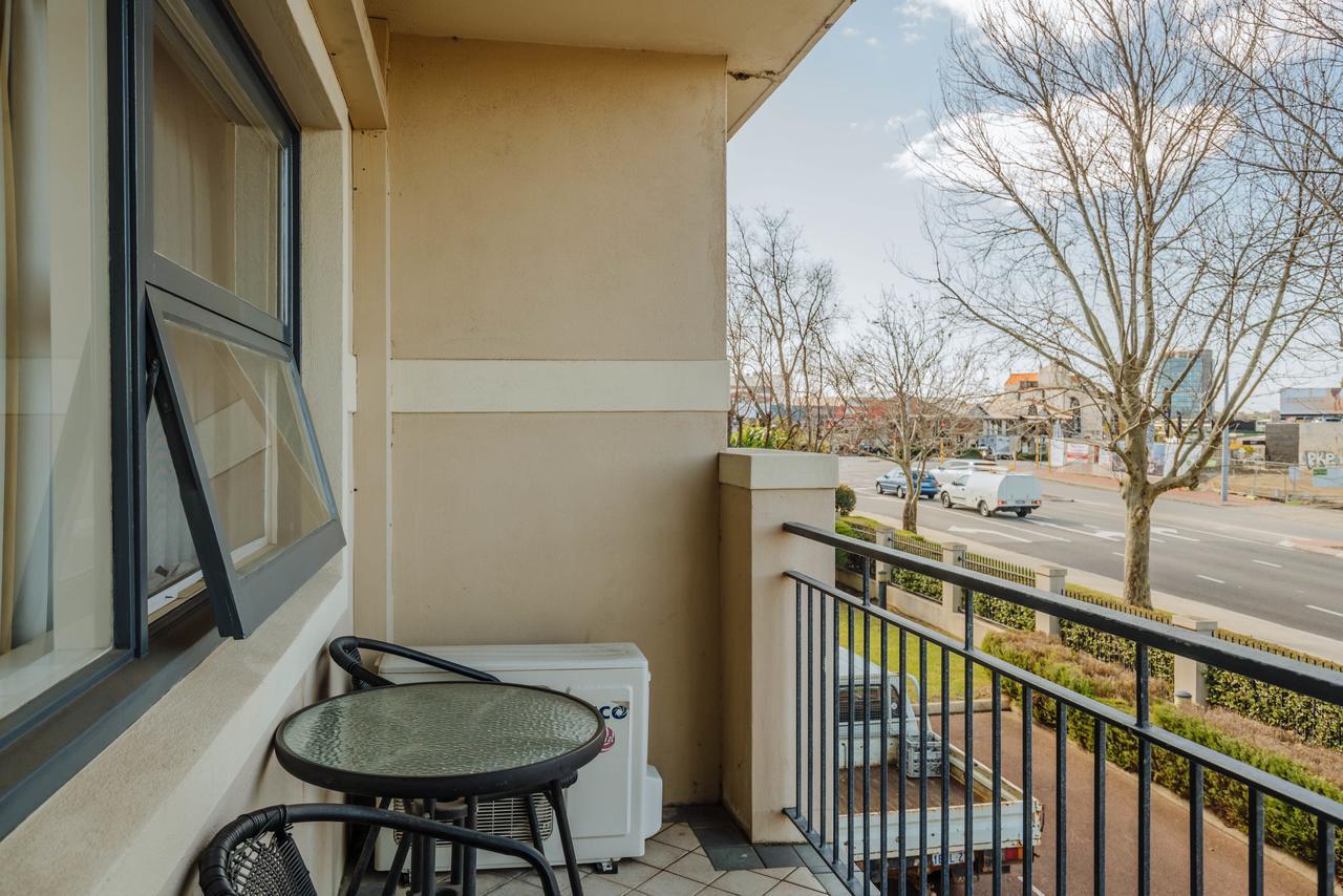 Canning Bridge Auto Lodge Перт Екстер'єр фото